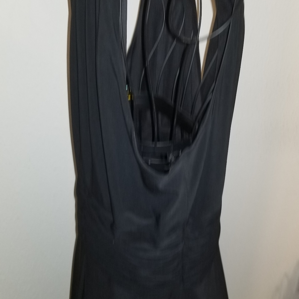 Dress - Picture 5 of 6